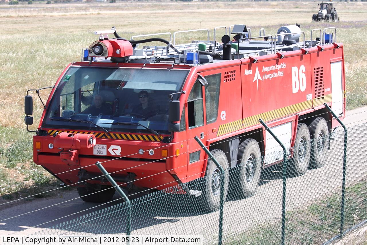 Palma de Mallorca Airport (or Son Sant Joan Airport), Palma de Mallorca Spain (LEPA) - Airport Fire Department !