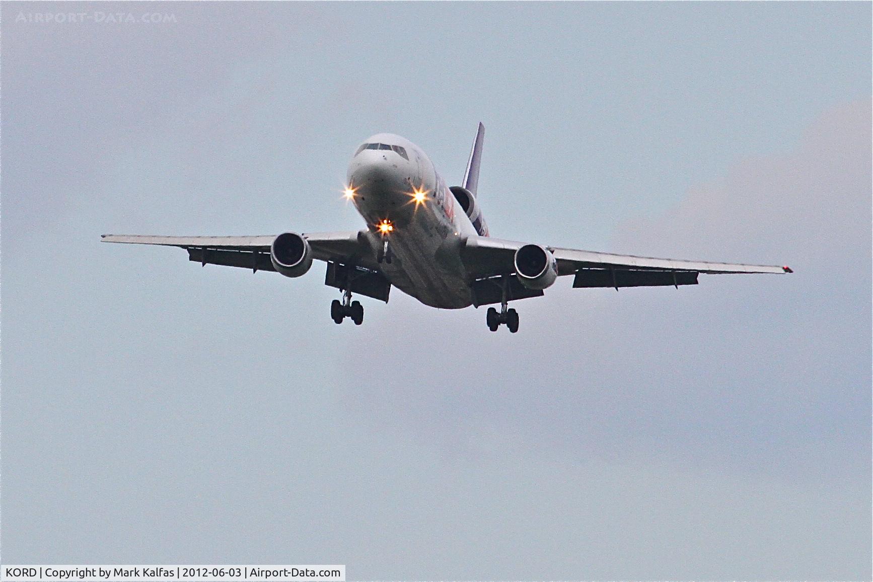 Chicago O'hare International Airport (ORD) - FedEx Mcdonnell Douglas MD-10-10F, FDX1605 arriving from Memphis Int'l /KMEM, RWY 28 approach KORD.