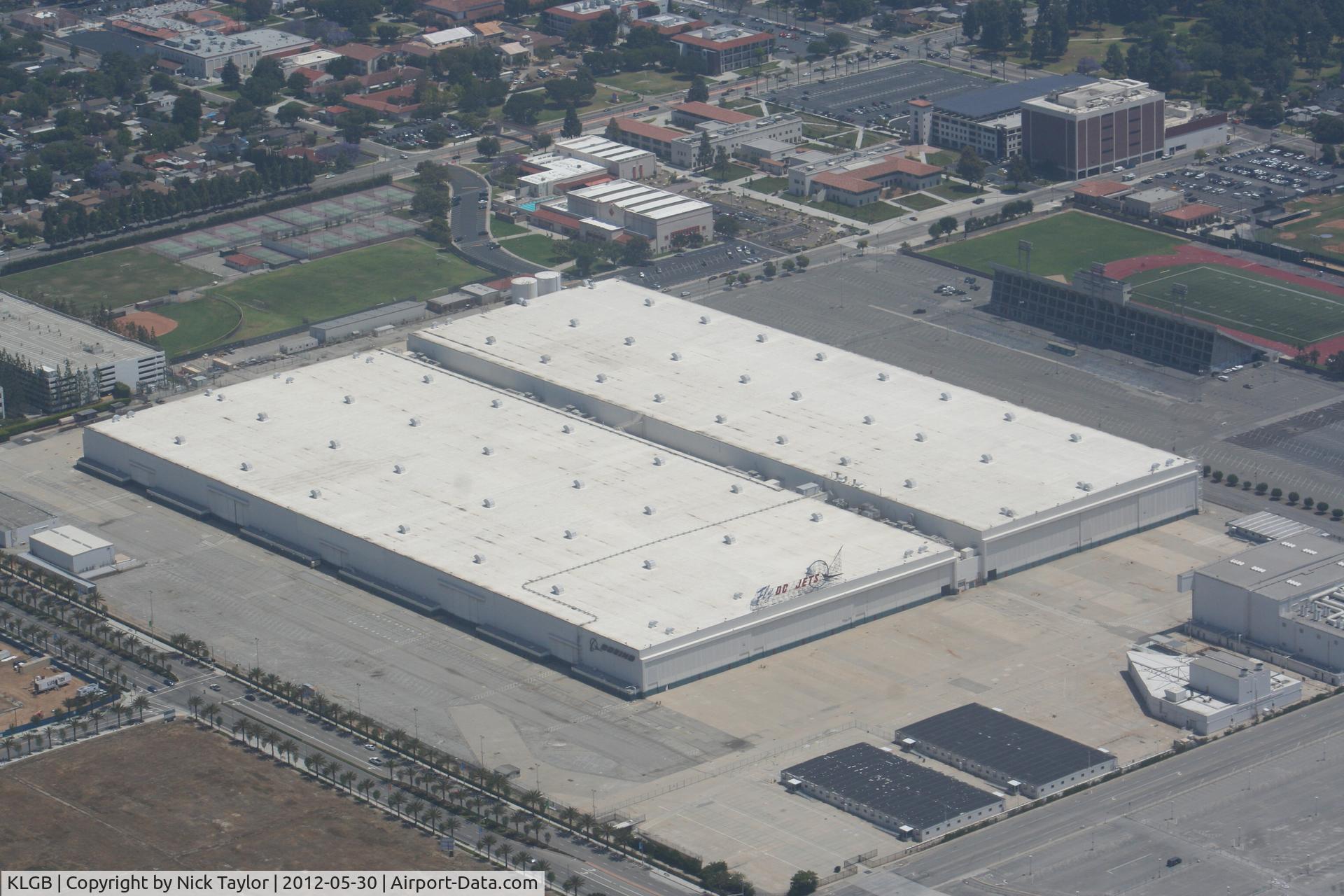 Long Beach /daugherty Field/ Airport (LGB) - The former 717/MD80 series factory