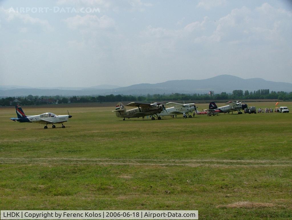 LHDK Airport - Dunakeszi