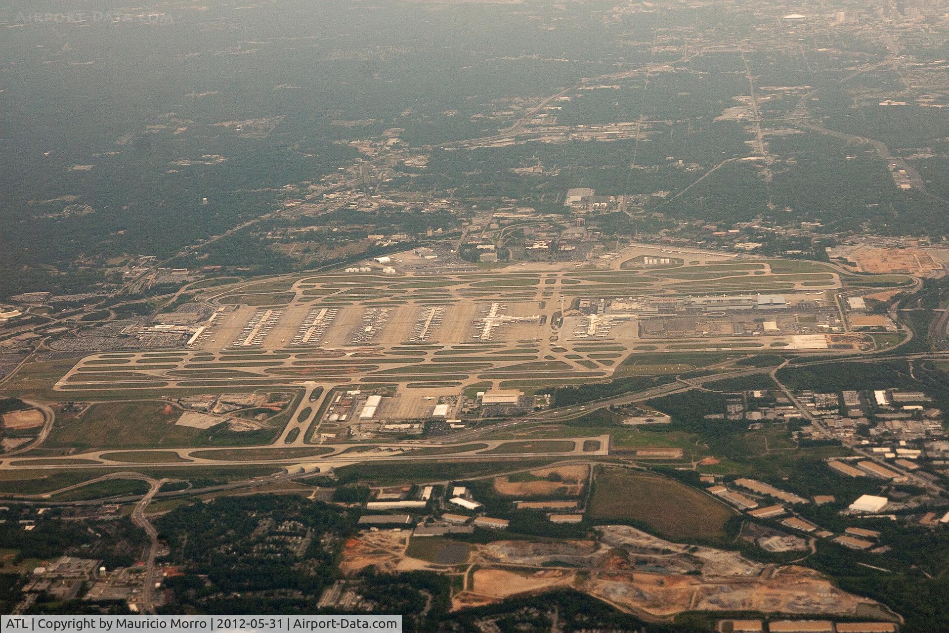 Hartsfield - Jackson Atlanta International Airport (ATL) - Arriving at ATL