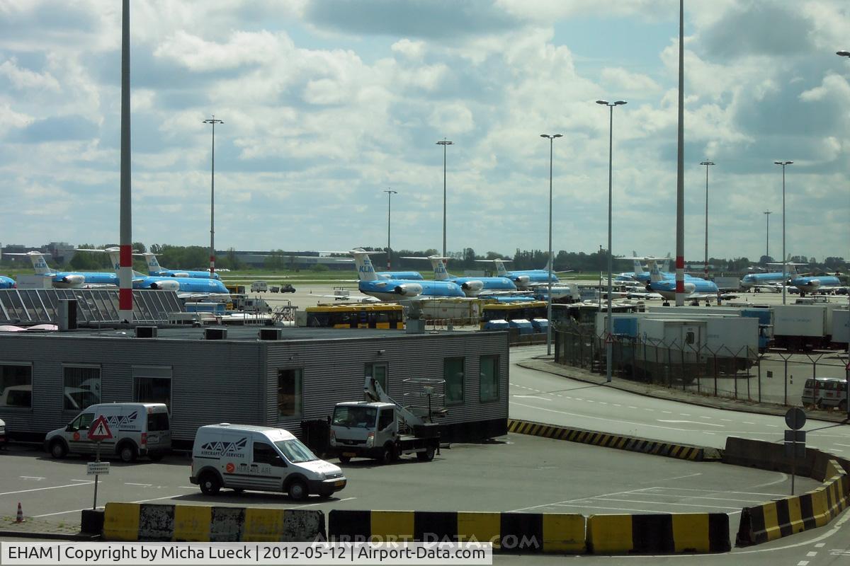 Amsterdam Schiphol Airport, Haarlemmermeer, near Amsterdam Netherlands (EHAM) - Fokker Heaven