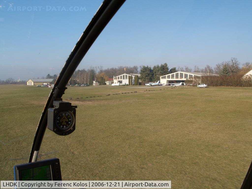 LHDK Airport - Dunakeszi