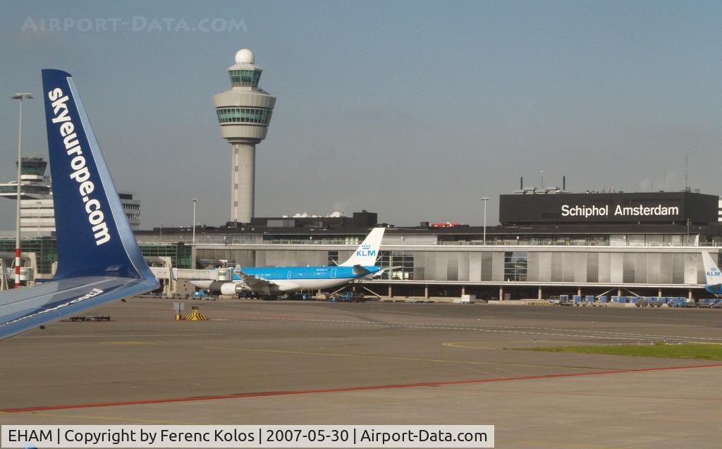 Amsterdam Schiphol Airport, Haarlemmermeer, near Amsterdam Netherlands (EHAM) - AMS