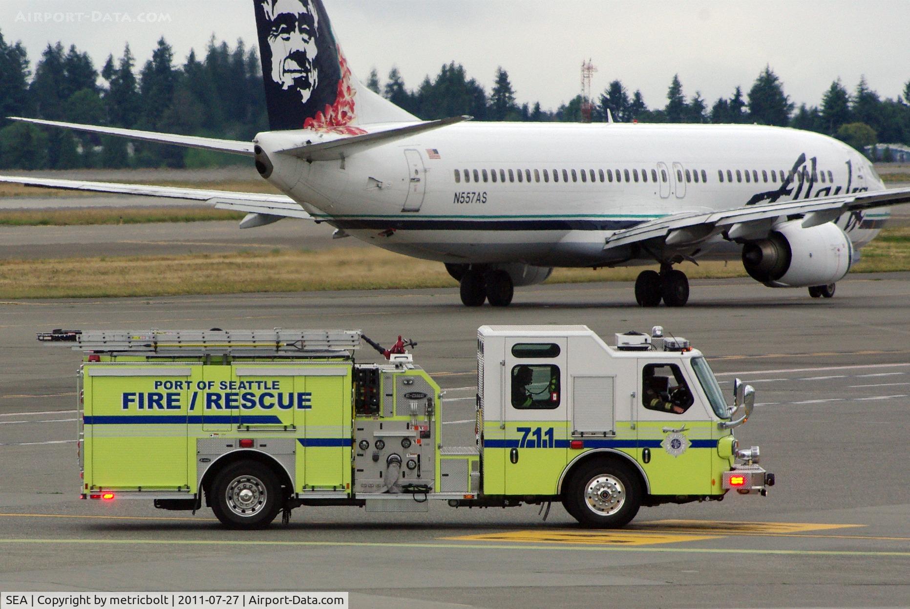 Seattle-tacoma International Airport (SEA) - SeaTac fire truck