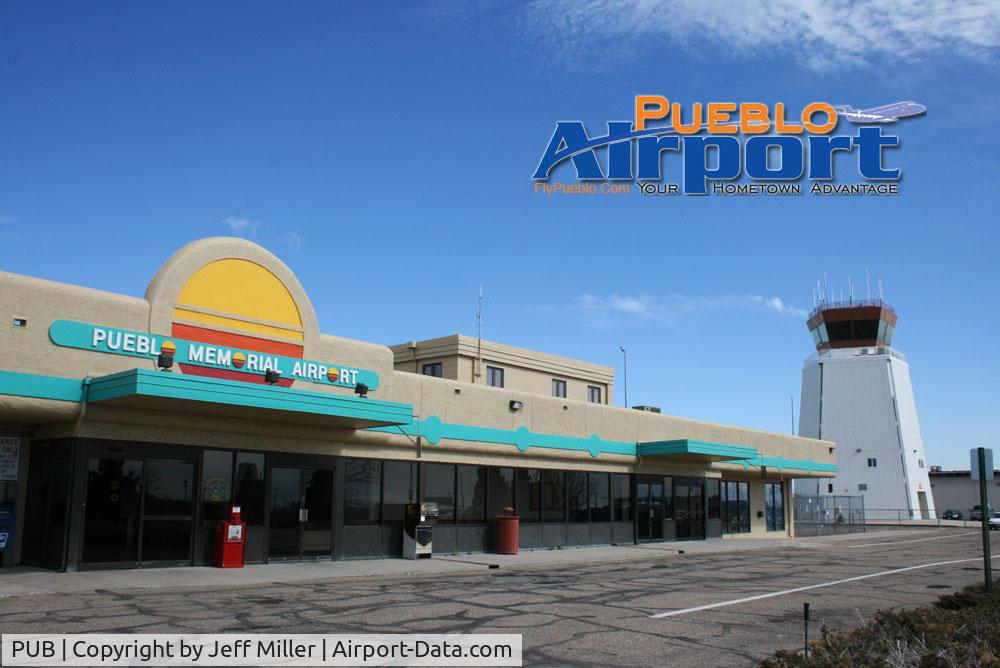 Pueblo Memorial Airport (PUB) - Pueblo Memorial Airport Terminal 