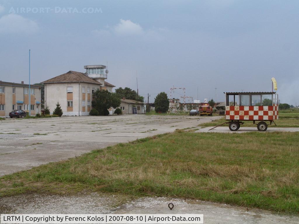 Târgu Mure? International Airport, Târgu-Mure? Romania (LRTM) - airfield
