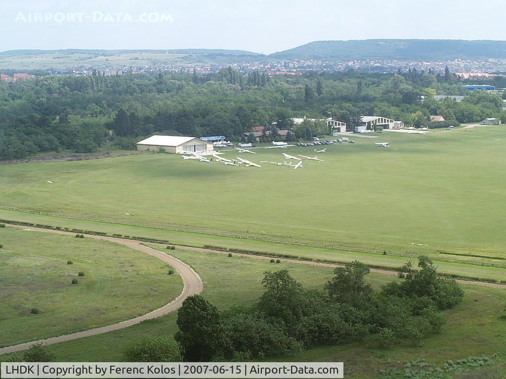 LHDK Airport - Dunakeszi