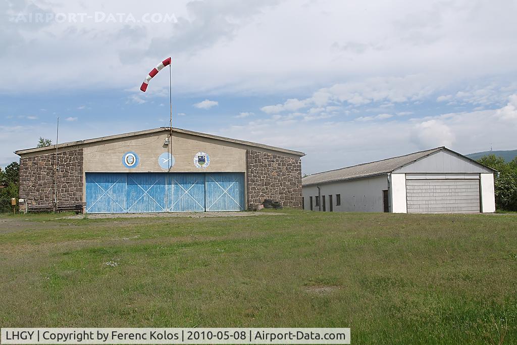 LHGY Airport - Gyöngyös