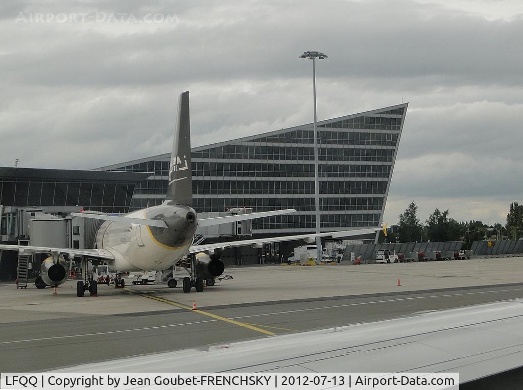 Lille Lesquin Airport, Lille France (LFQQ) - arrival from Bordeaux