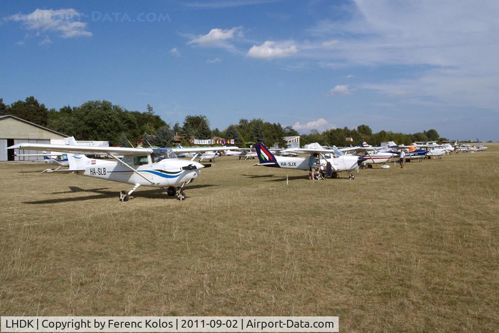 LHDK Airport - Dunakeszi