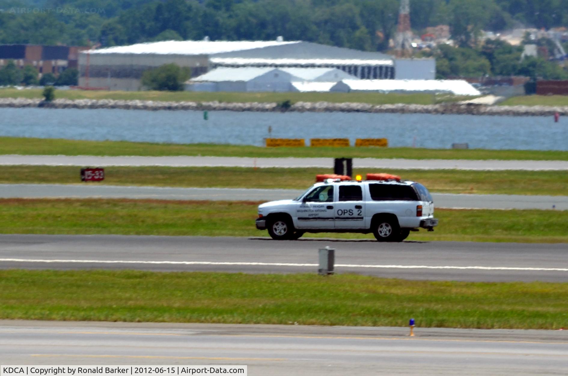 Ronald Reagan Washington National Airport (DCA) - OPS-2 running down the active