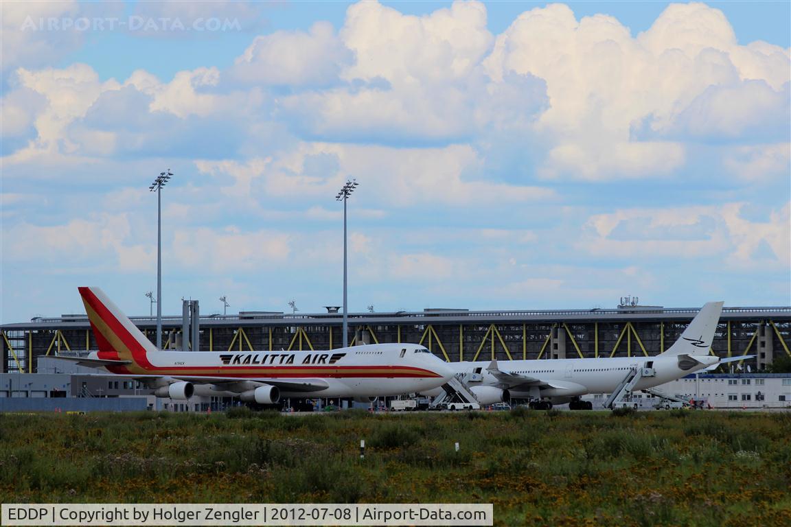 Leipzig/Halle Airport, Leipzig/Halle Germany (EDDP) - Big birds in the american corner.....