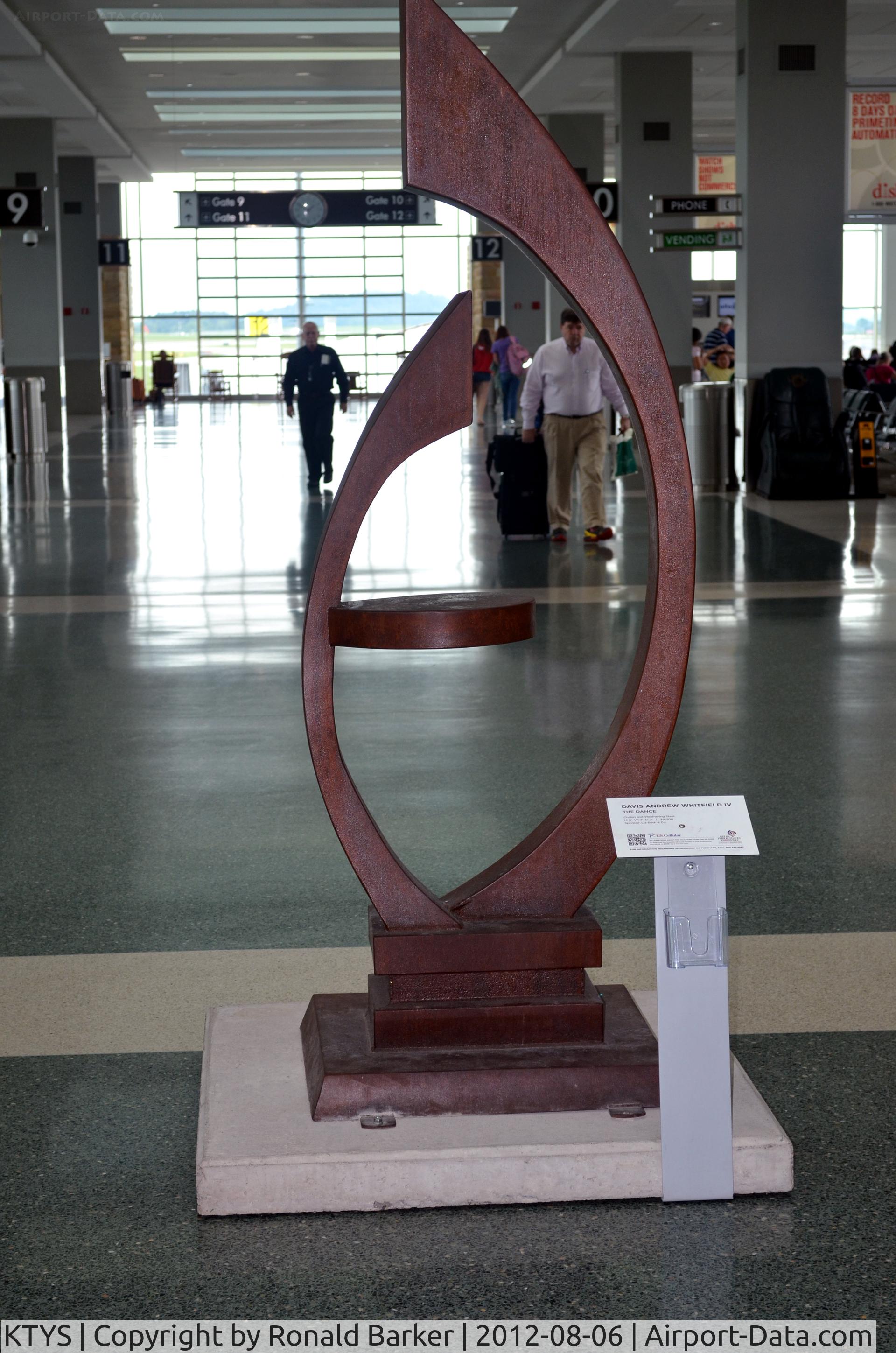 Mc Ghee Tyson Airport (TYS) - Art work TYS
