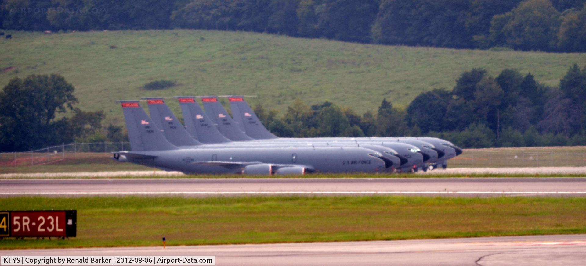 Mc Ghee Tyson Airport (TYS) - KC-135 tankers
