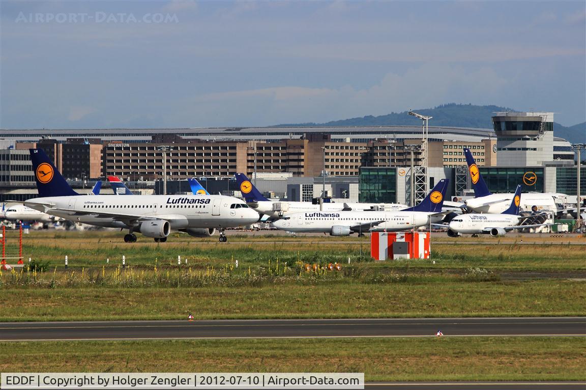 Frankfurt International Airport, Frankfurt am Main Germany (EDDF) - Any idea what airline´s home FRA is?
