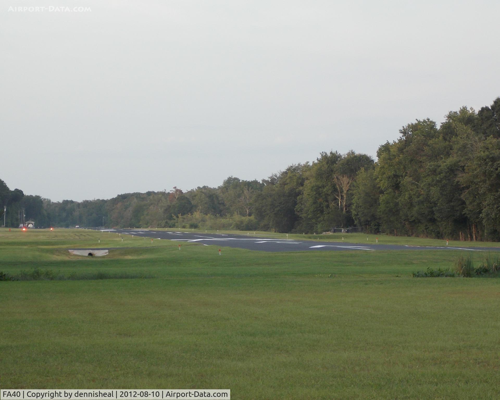 Hidden Lake Airport (FA40) - HIDDEN LAKE AIRPORT, NEW PORT RICHEY, FL USA (PRIVATE)