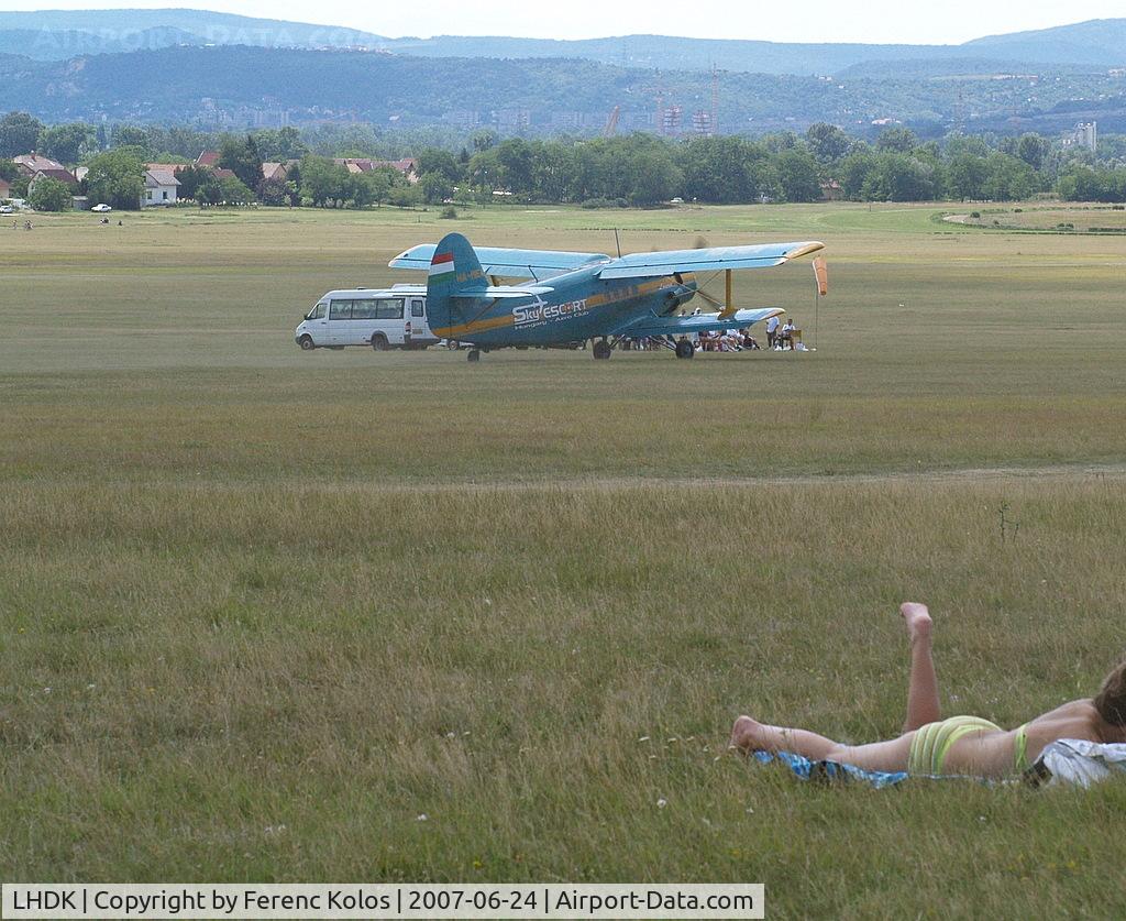 LHDK Airport - Dunakeszi