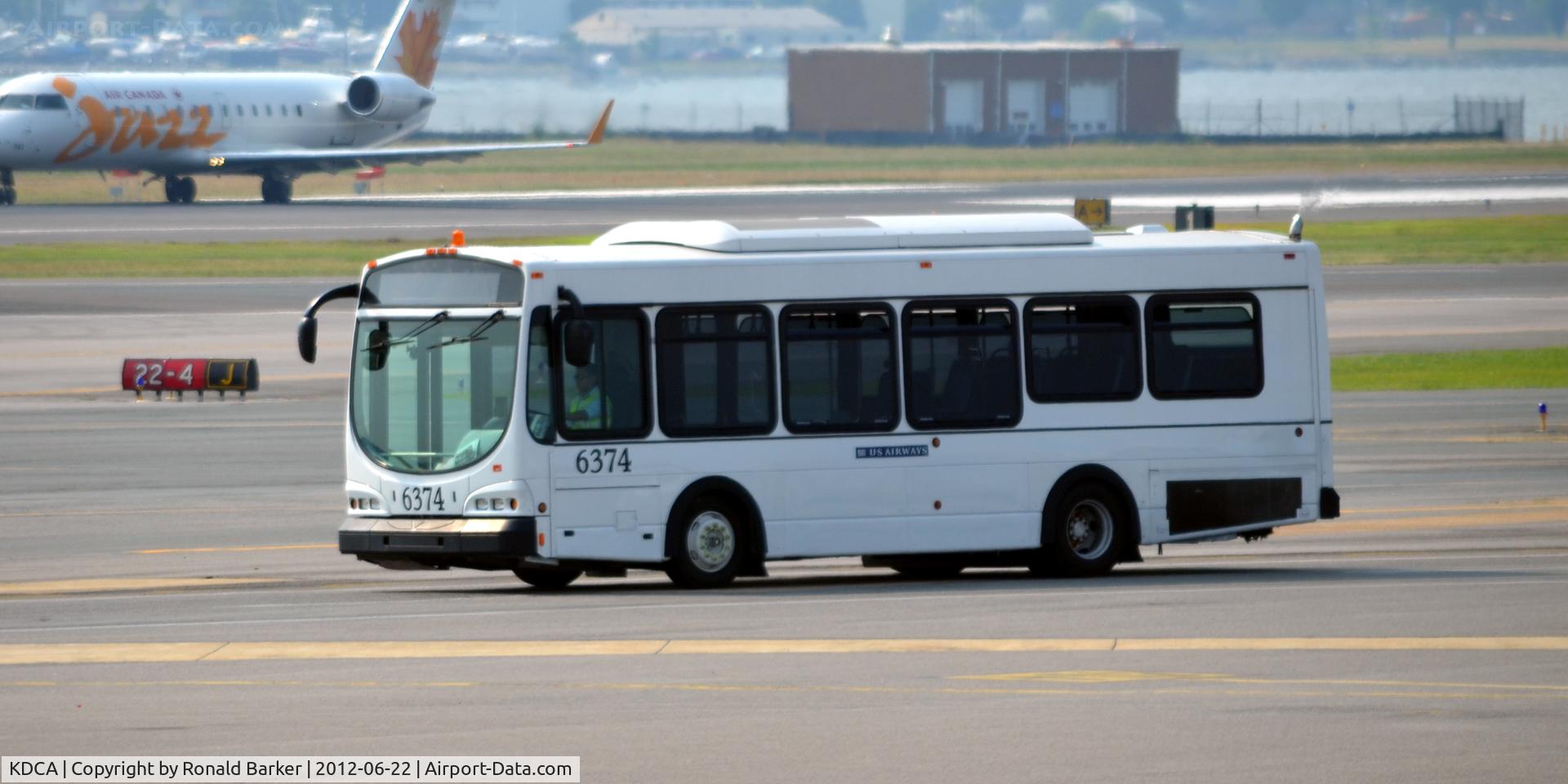Ronald Reagan Washington National Airport (DCA) - Bus  6374
