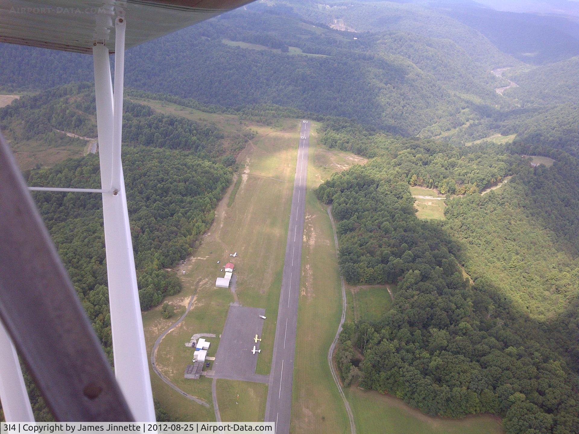 Richwood Municipal Airport (3I4) - Richwood Muni