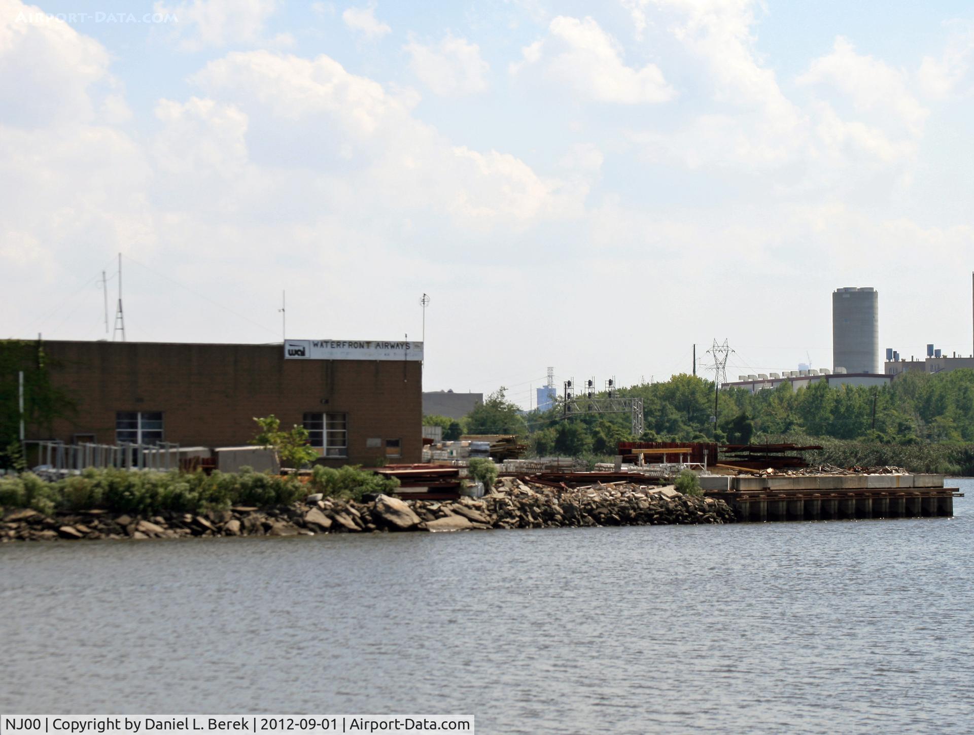 Ridgefield Park Seaplane Base (NJ00) - I wish I could find out more about this enignmatic facility.  Photographed from  Little Ferry, NJ; signs in Ridgefield Park point to a heliport.