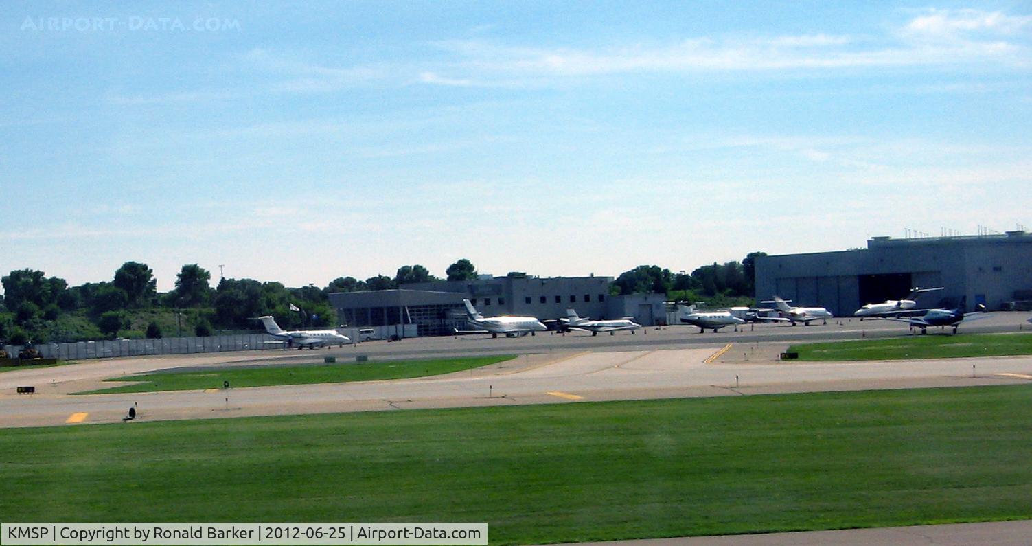 Minneapolis-st Paul Intl/wold-chamberlain Airport (MSP) - parked aircraft