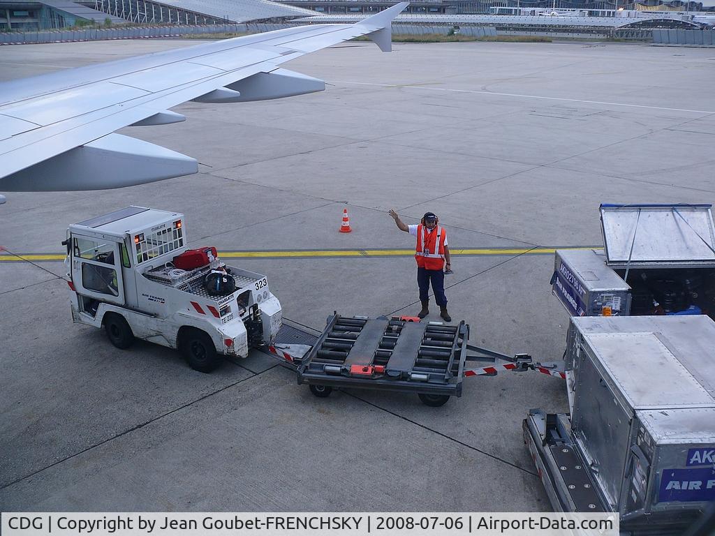 Paris Charles de Gaulle Airport (Roissy Airport), Paris France (CDG) - to MADRID BARAJAS