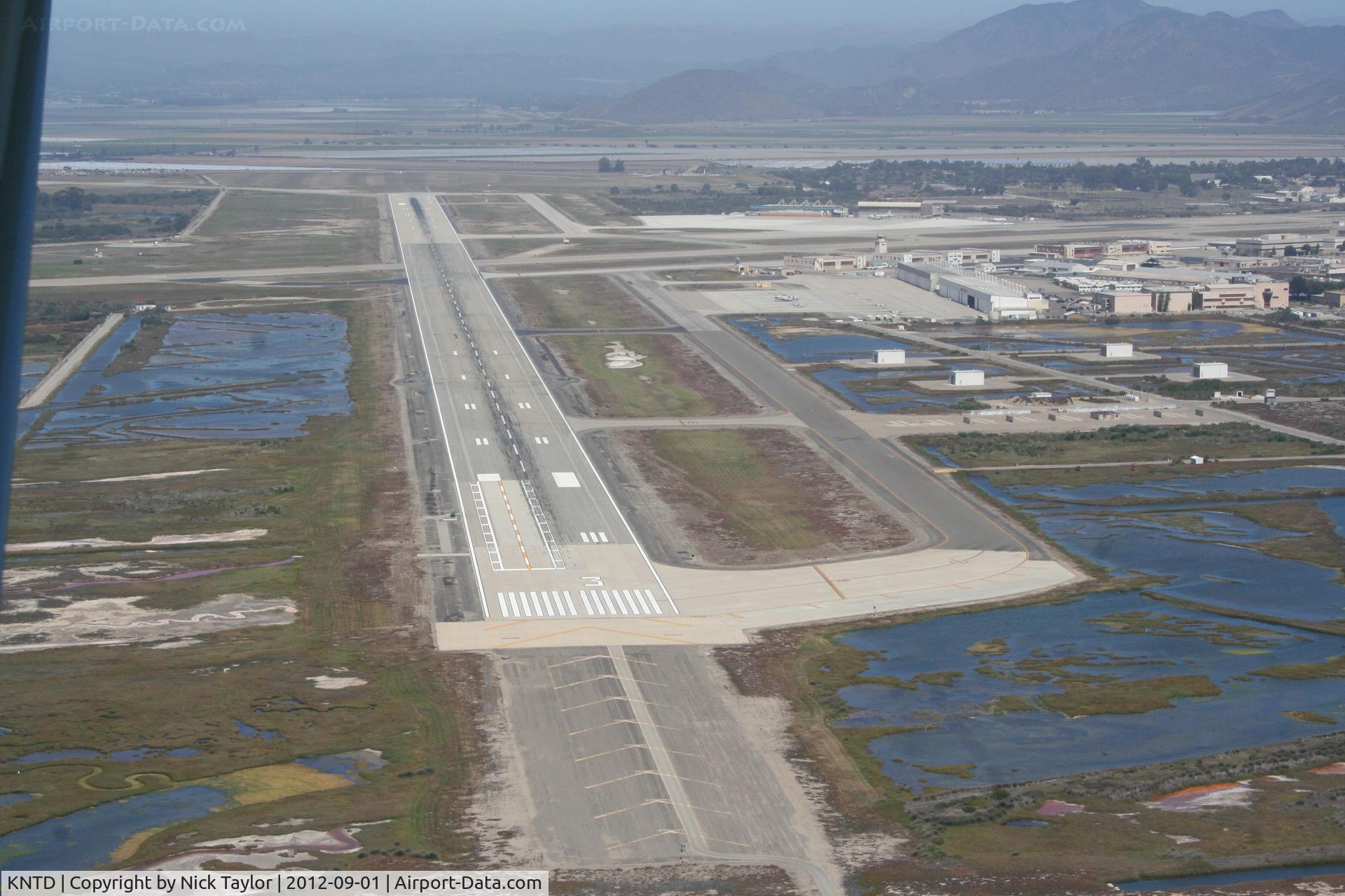 Point Mugu Nas (naval Base Ventura Co) Airport (NTD) - Looking north east