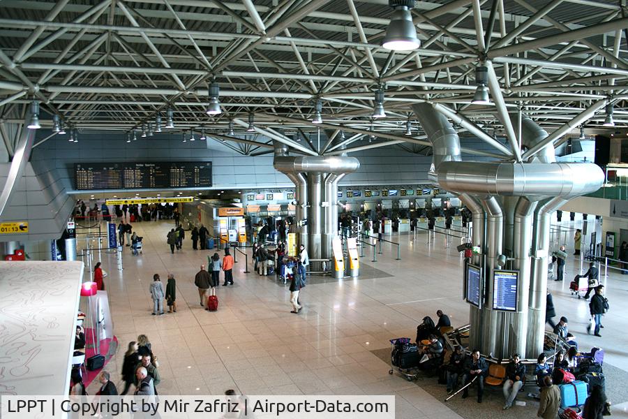 Portela Airport (Lisbon Airport), Portela, Loures (serves Lisbon) Portugal (LPPT) - Check in area, Terminal 1.