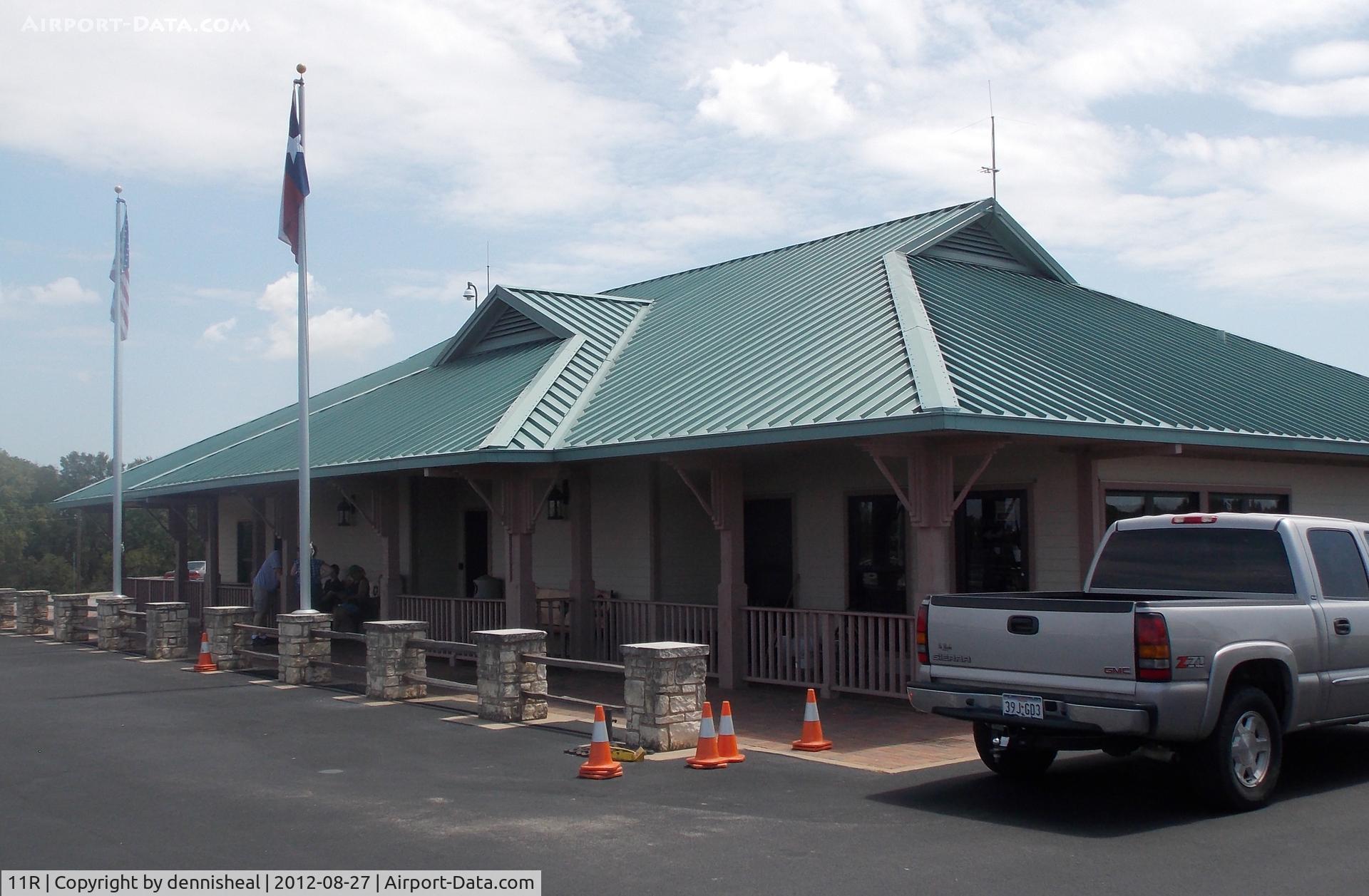 Brenham Municipal Airport (11R) - BRENHAM TEXAS TERMINAL OFFICE AND 50'S RESTAURANT HOME OF THE $100 HAMBURGER