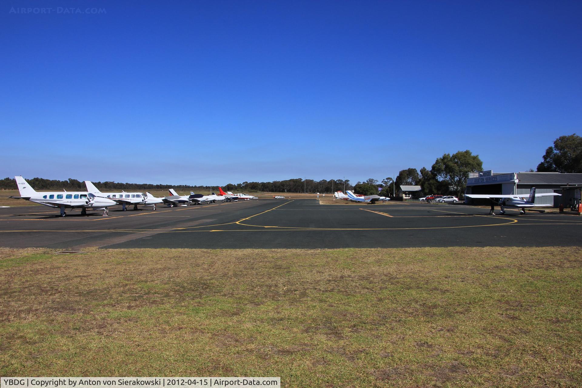 Bendigo Airport, Bendigo, Victoria Australia (YBDG) - Bendigo Airport Apron