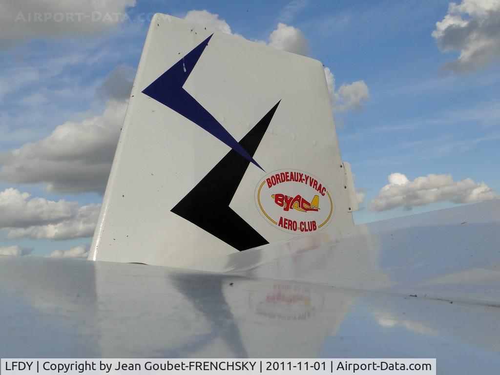 Bordeaux Yvrac Airport, Bordeaux France (LFDY) - BORDEAUX YVRAC AERO CLUB