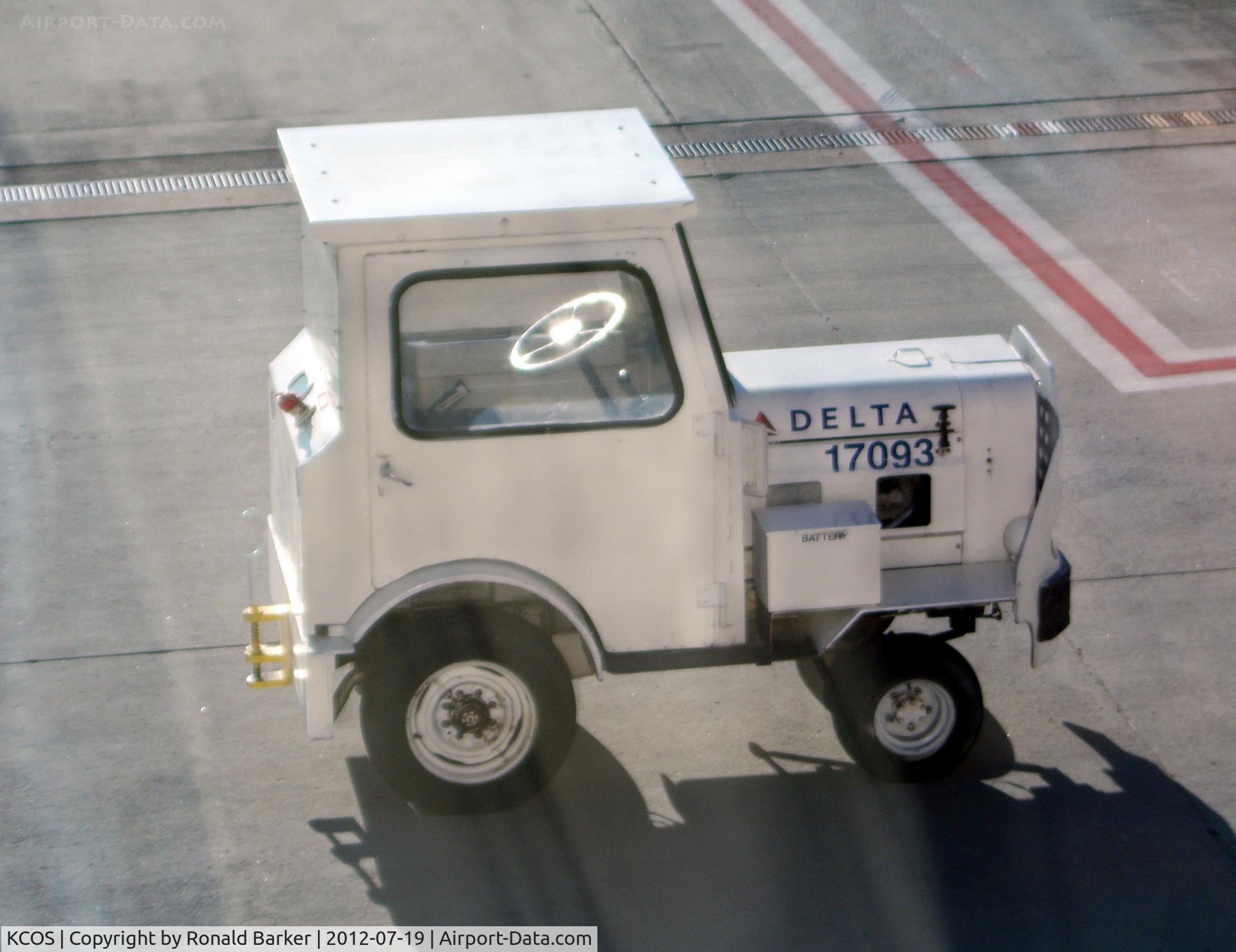 City Of Colorado Springs Municipal Airport (COS) - Tug 17093