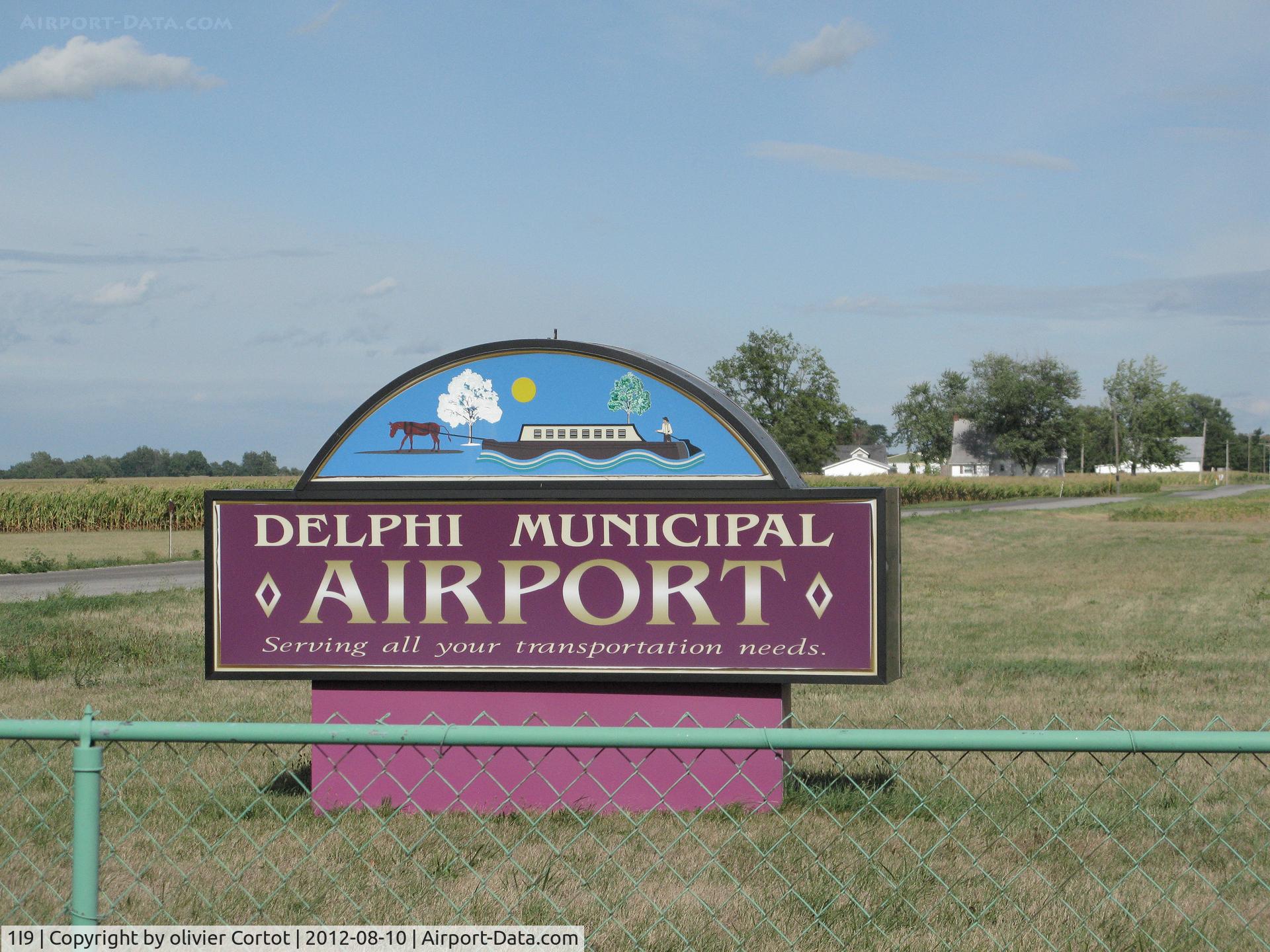 Delphi Municipal Airport (1I9) - road sign