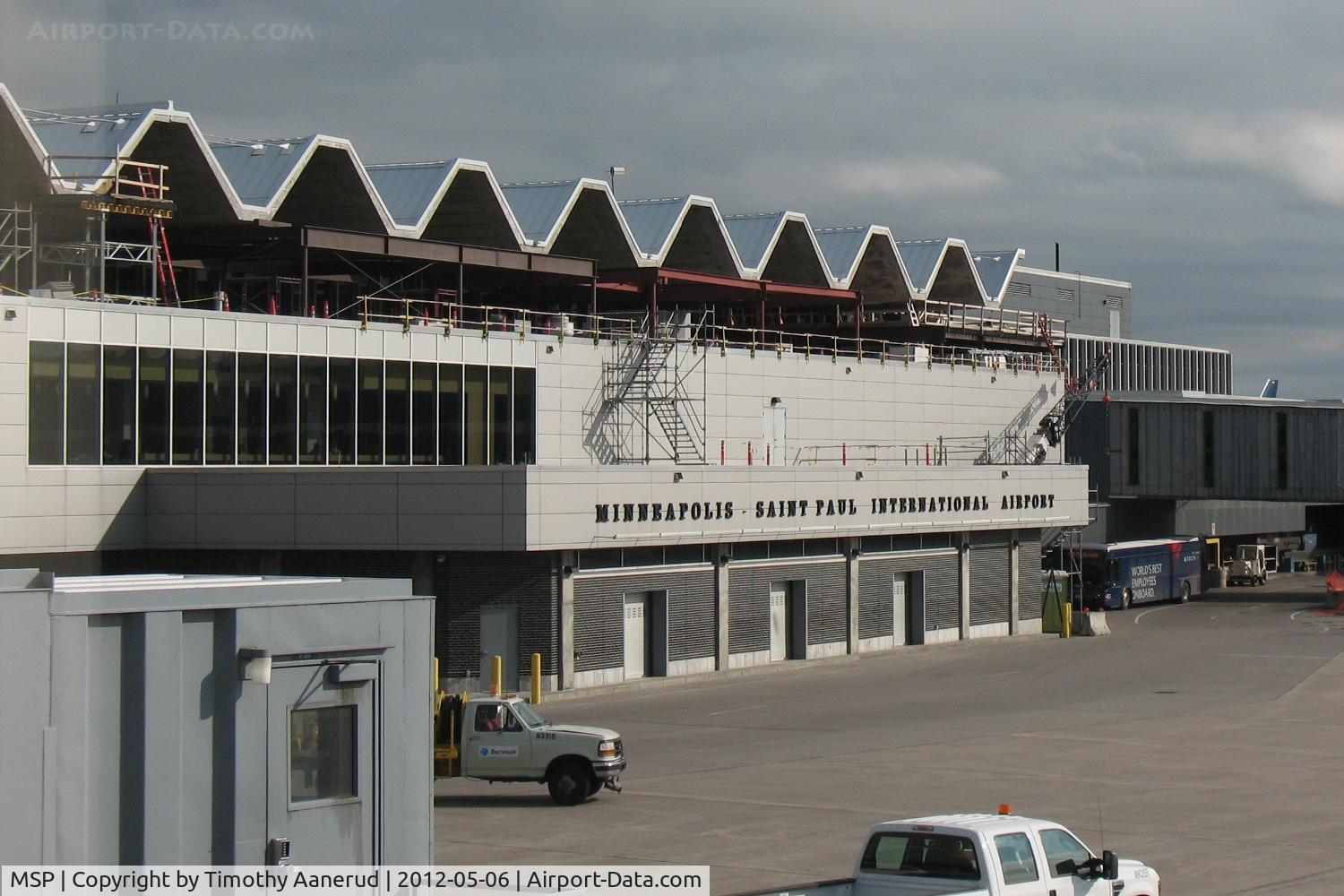Minneapolis-st Paul Intl/wold-chamberlain Airport (MSP) - Lindberg Terminal, air side