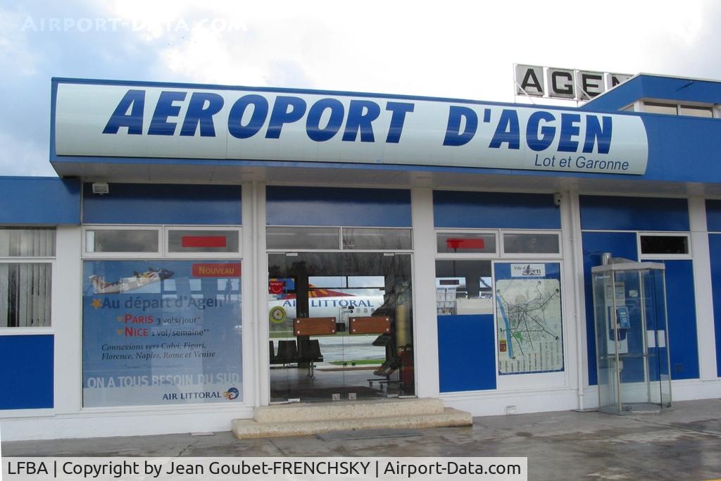 Agen Airport, La Garenne Airport France (LFBA) - La Garenne 80'