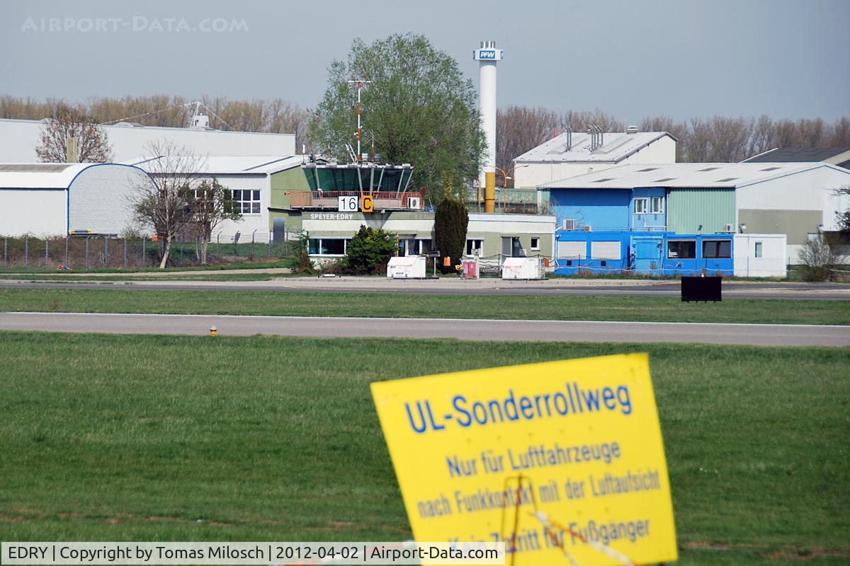 EDRY Airport - Speyer, Germany (ZQC/EDRY)