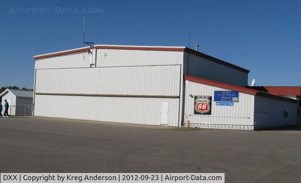 Lac Qui Parle County Airport (DXX) - The main hangar at Lac Qui Parle County Airport in Madison, MN.