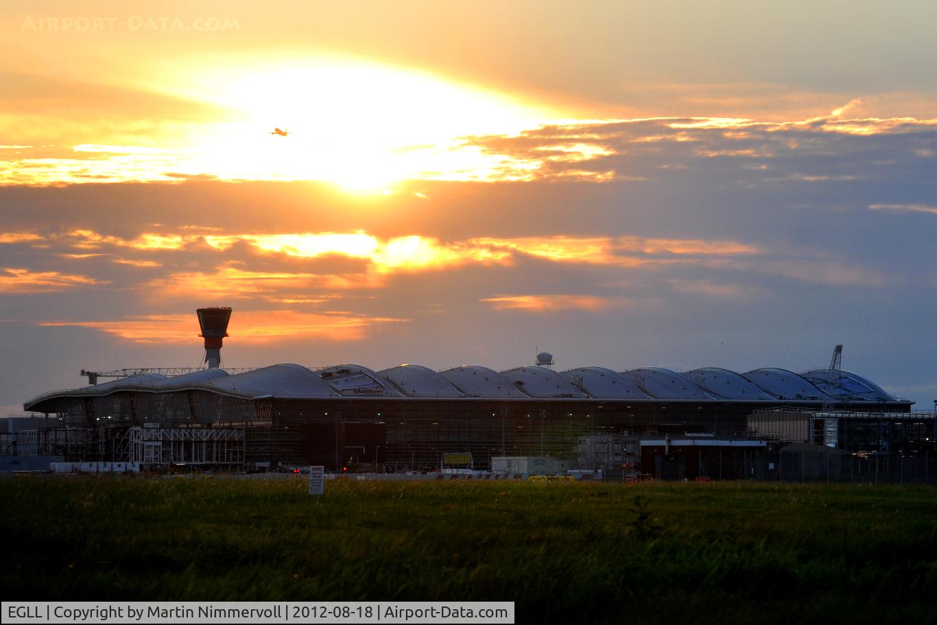 London Heathrow Airport, London, England United Kingdom (EGLL) - New Terminal 2 under construction