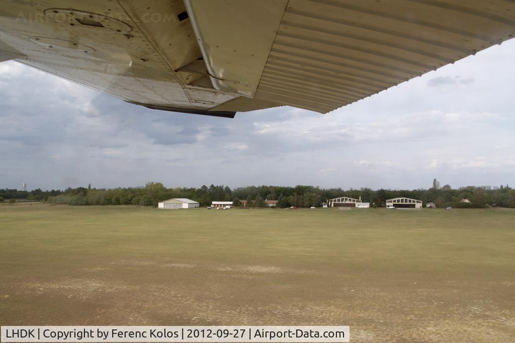 LHDK Airport - Dunakeszi