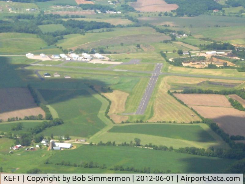 Monroe Municipal Airport (EFT) - Looking NE