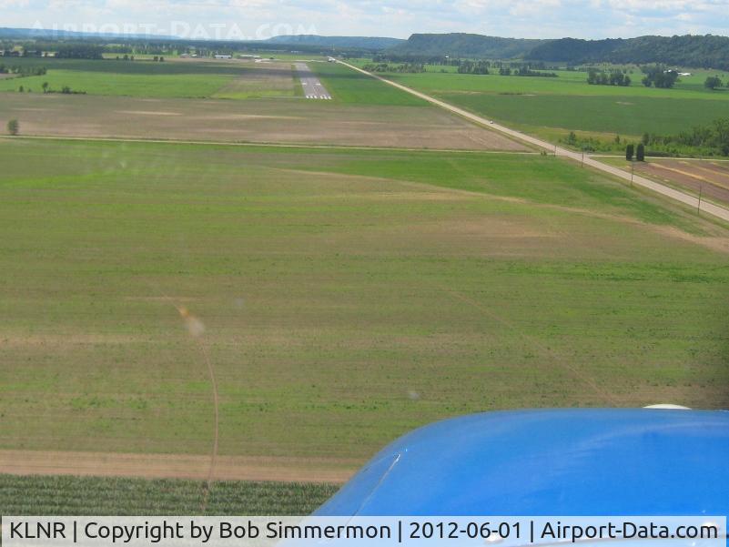 Tri-county Regional Airport (LNR) - Turning final for RWY 27 at Lone Rock.