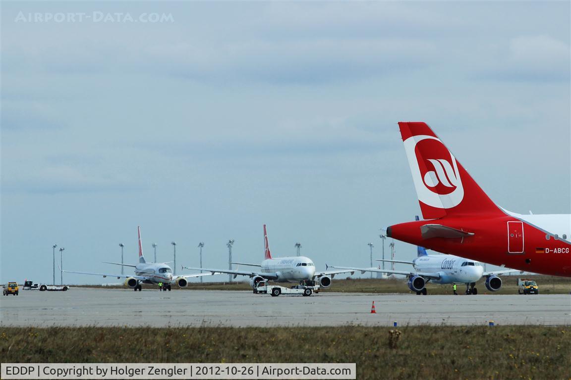 Leipzig/Halle Airport, Leipzig/Halle Germany (EDDP) - Climax of todays push back ballet - a real tearjerker!