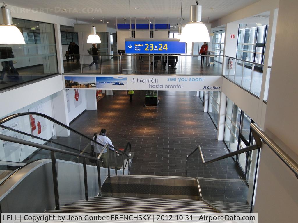 Lyon Saint-Exupéry Airport (formerly Satolas Airport), Lyon France (LFLL) - ex Satolas