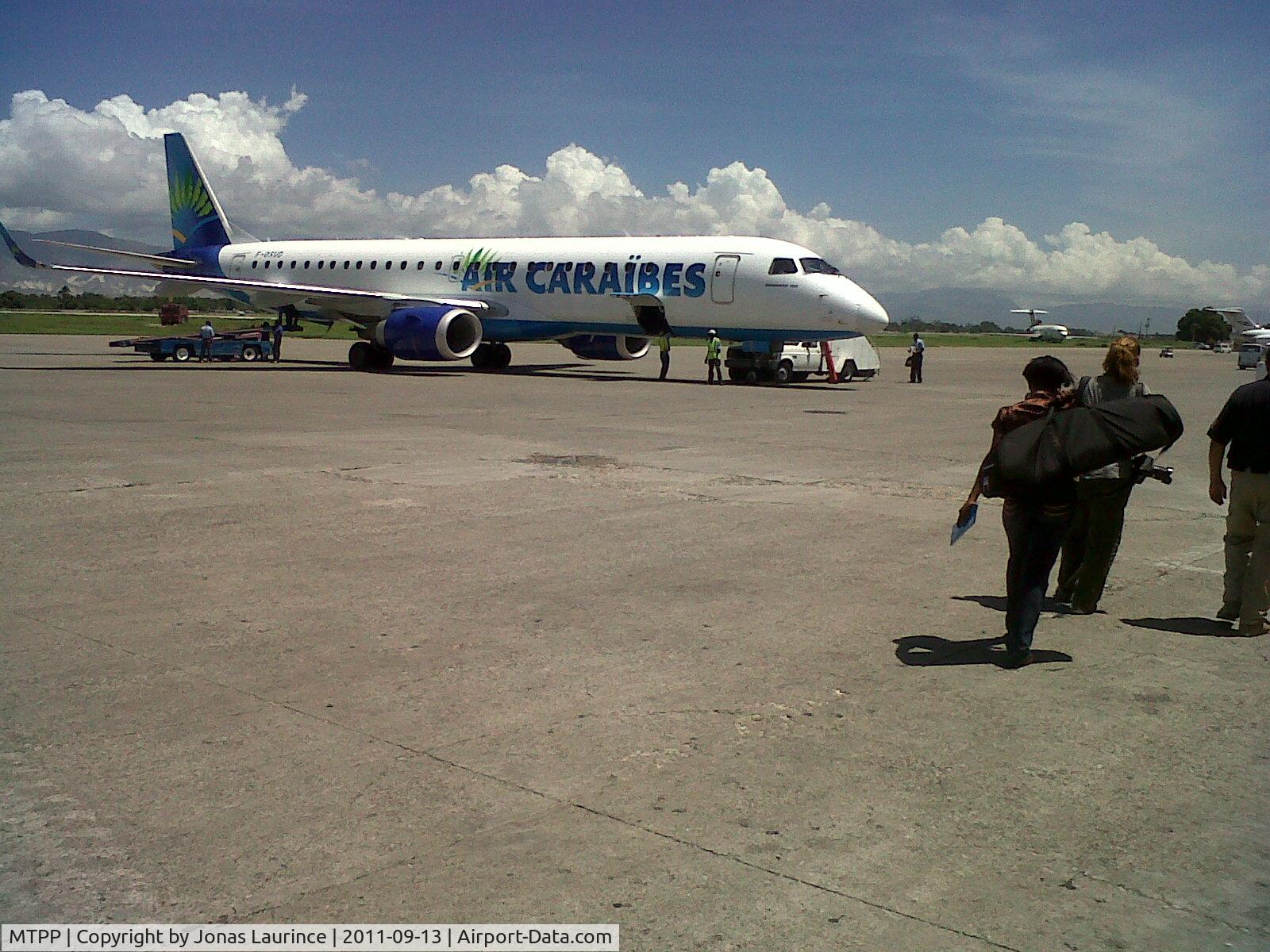Port-au-Prince International Airport (Toussaint Louverture Int'l), Port-au-Prince Haiti (MTPP) - Aircraft Air Caraïbes after landing at the Toussaint Louverture International Airport of Port-au-Prince 