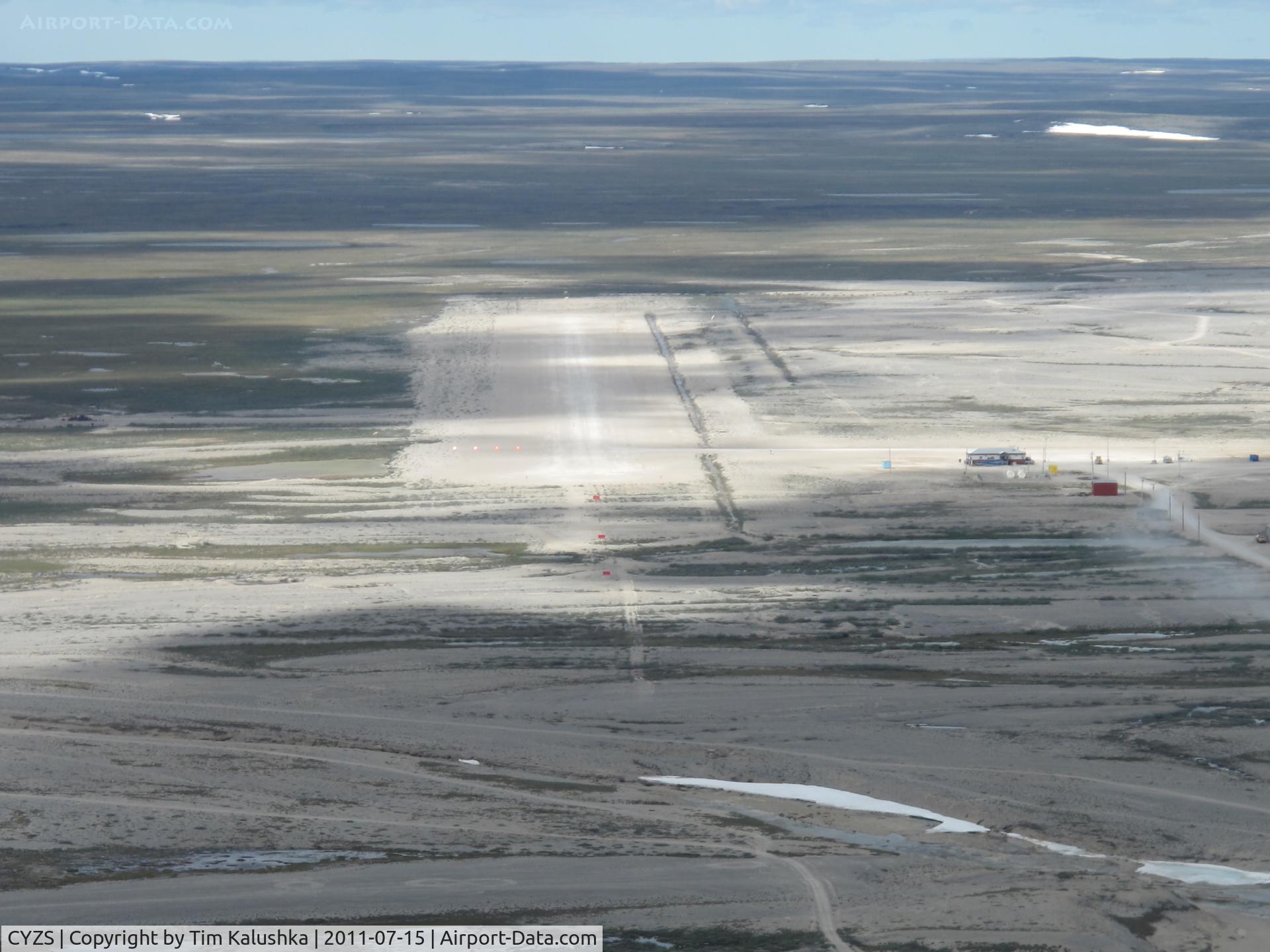 Coral Harbour Airport, Coral Harbour, Nunavut Canada (CYZS) - Final for runway 34 True