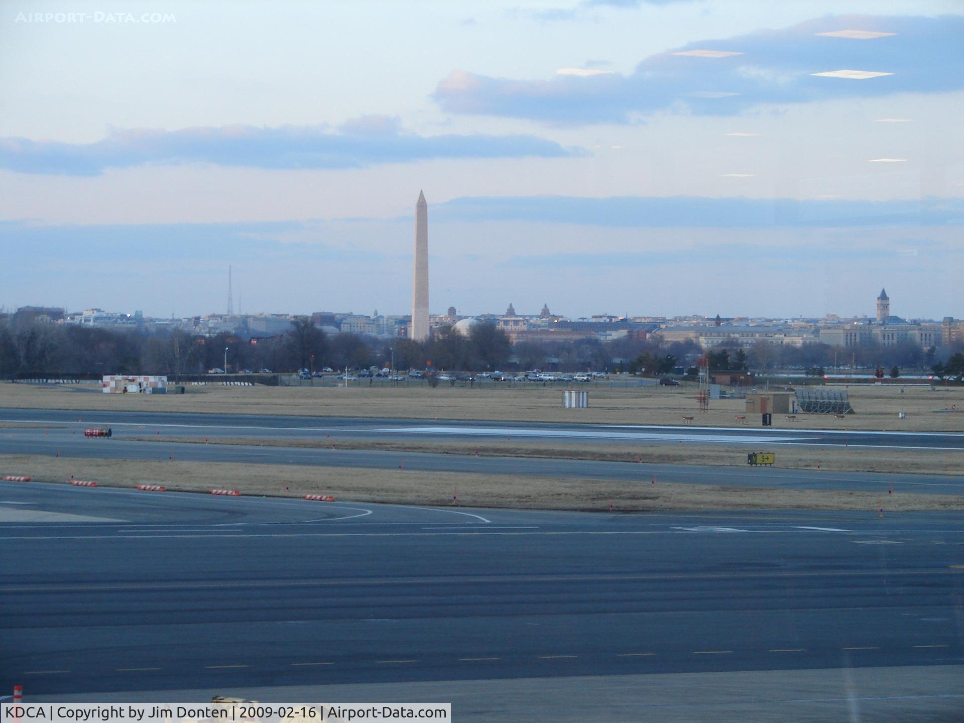 Ronald Reagan Washington National Airport (DCA) - View of the Washington DC skyline from Reagan National 