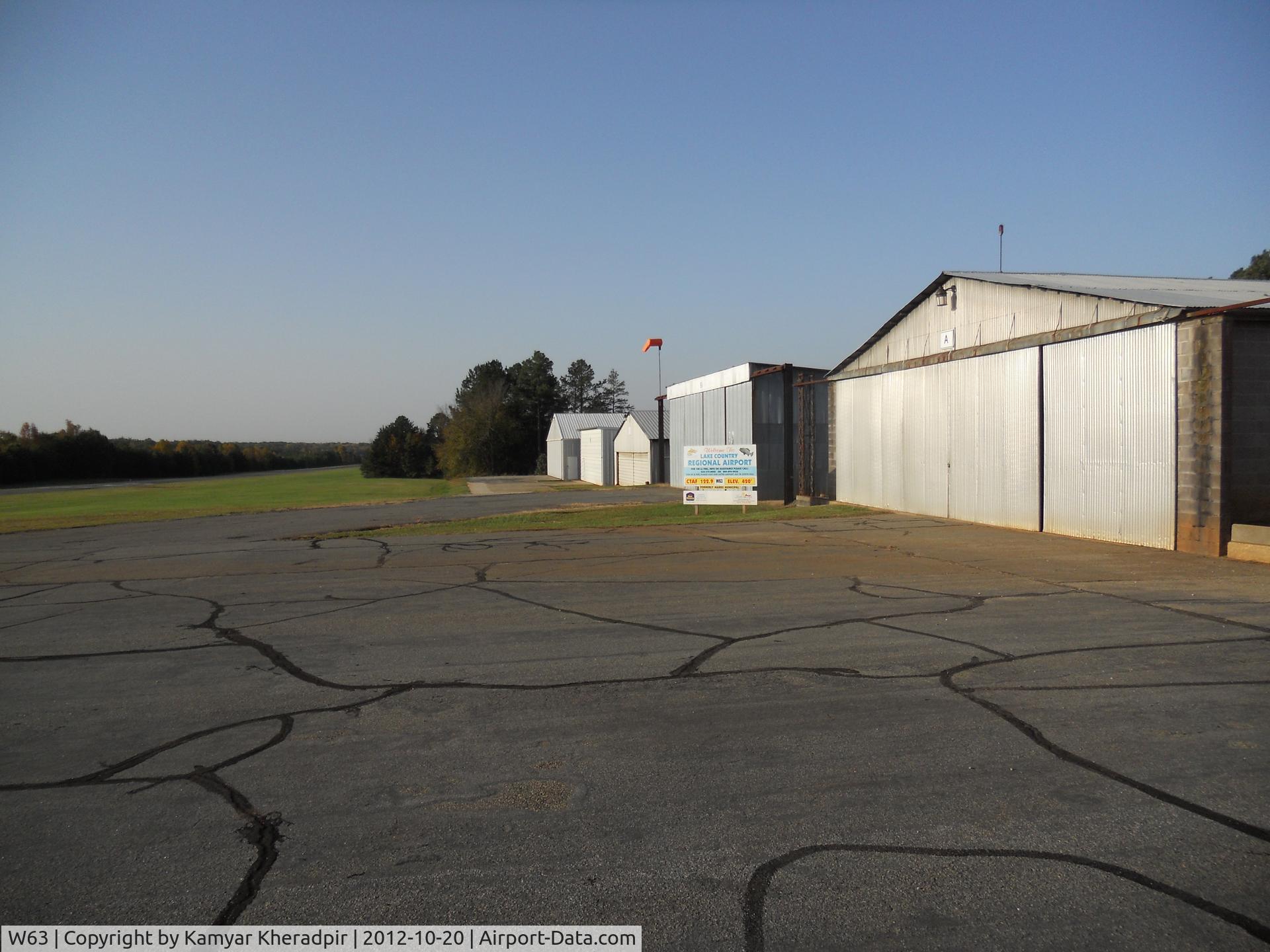 Lake Country Regional Airport (W63) - Clear Skies