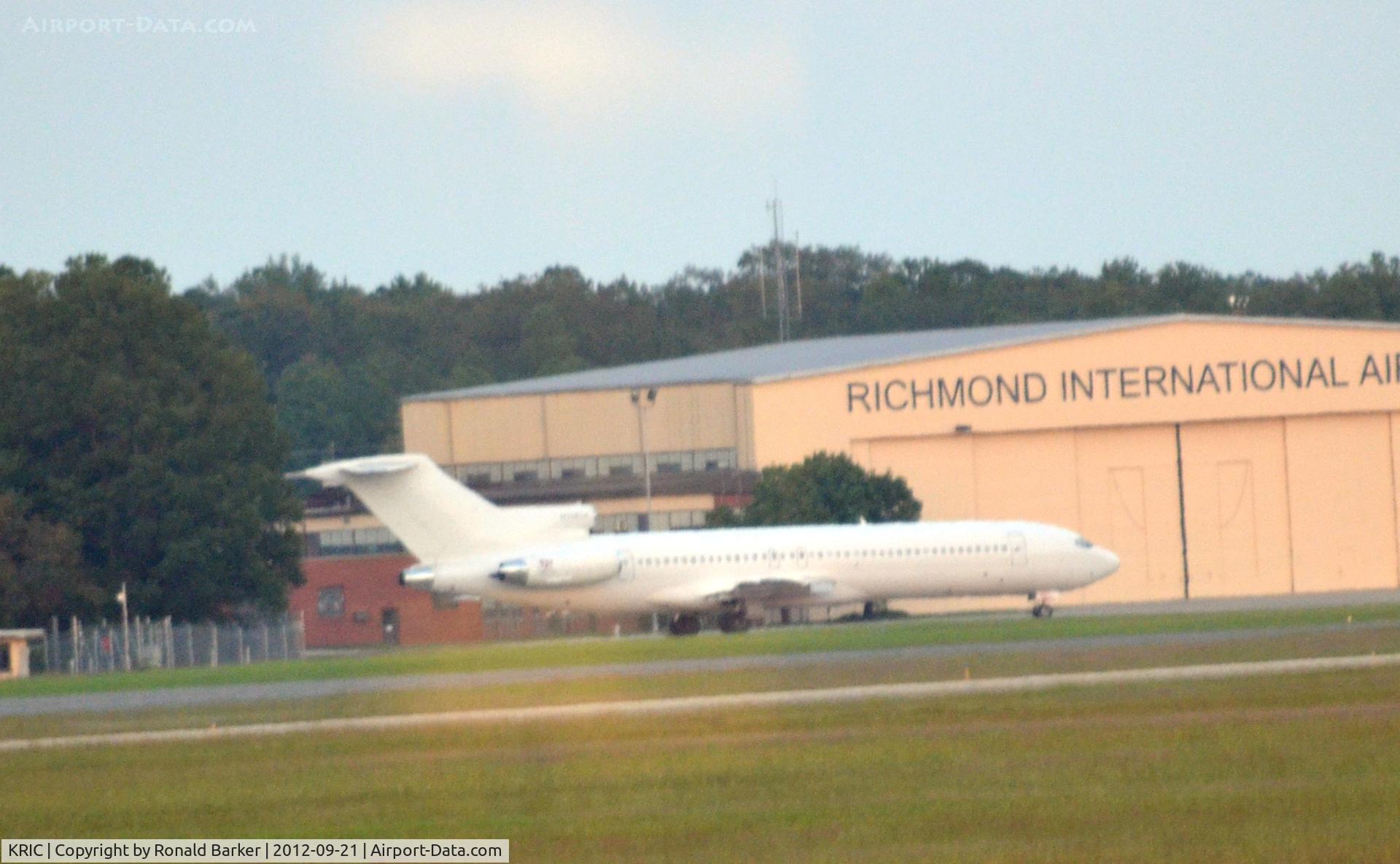 Richmond International Airport (RIC) - B727 charter