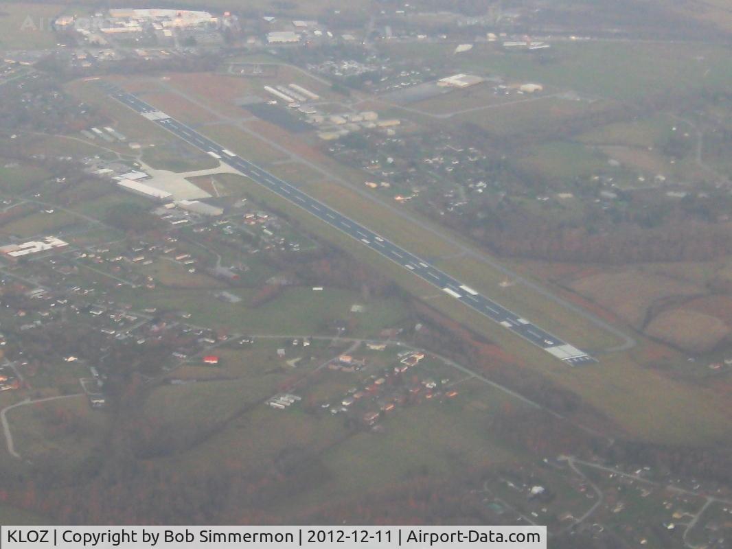 London-corbin Arpt-magee Fld Airport (LOZ) - Looking SE from 6000'